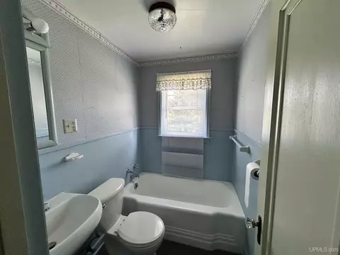 1450 Co Rd Pra, Ishpeming, MI 49849 photo 14