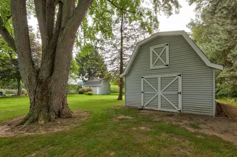 9060 E Curtis, Frankenmuth, MI 48734 photo 38