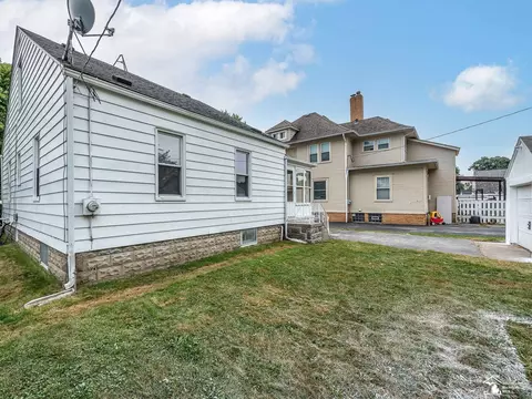 143 Borgess Ave, Monroe, MI 48162 photo 5