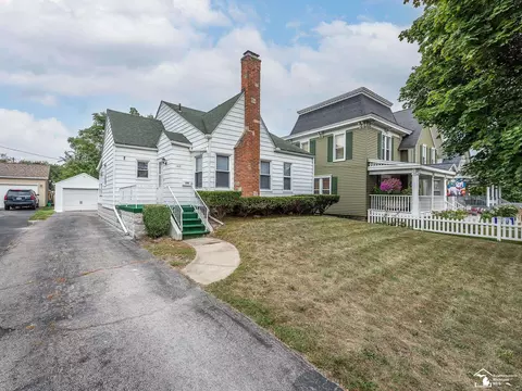 143 Borgess Ave, Monroe, MI 48162 photo 2