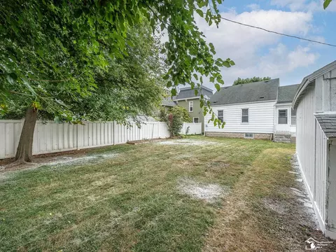143 Borgess Ave, Monroe, MI 48162 photo 7