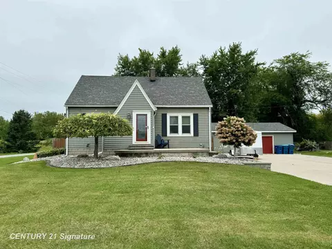 1566 W Midland, Auburn, MI 48611