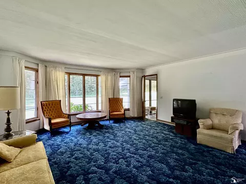 Living - 7855 Comanche, Temperance, MI 48182 photo 1 of 7