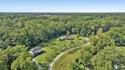 View/Area - 7855 Comanche, Temperance, MI 48182 photo 2 of 4