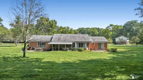 Exterior - 7855 Comanche, Temperance, MI 48182 photo 2 of 10