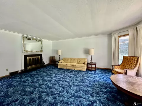 Living - 7855 Comanche, Temperance, MI 48182 photo 3 of 7
