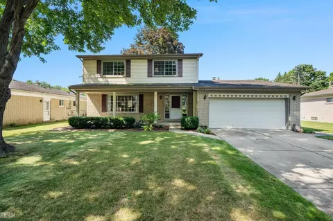 32229 Cambridge, Warren, MI 48093