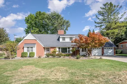 2790 Clairmount, Saginaw, MI 48603