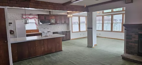 11267 Packard, Warren, MI 48089 photo 3