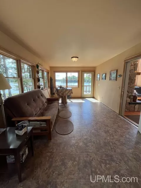 E6961 Maple Grove, Munising, MI 49862 photo 11