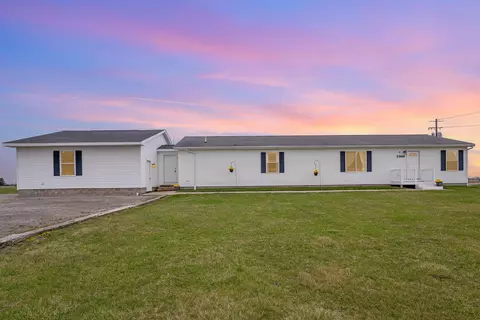 2944 S Mackinaw, Kawkawlin, MI 48631
