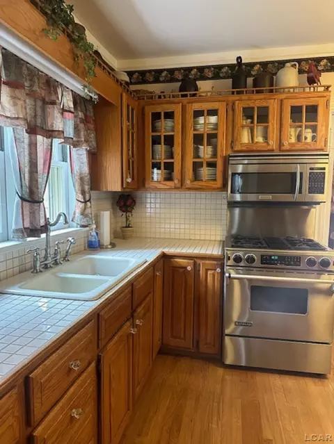 512 S Main, Adrian, MI 49221 photo 13