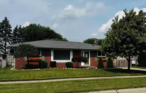 8627 Alwardt, Sterling Heights, MI 48313