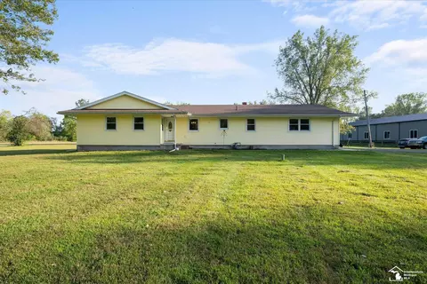 15555 Lulu, Petersburg, MI 49270