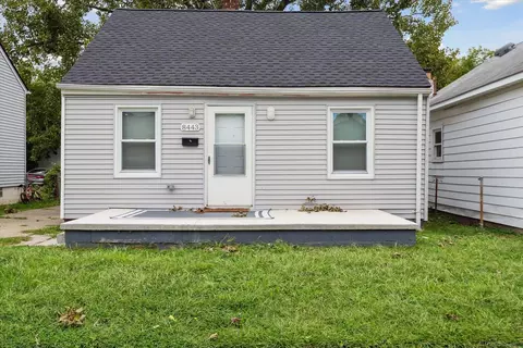 8443 Republic Ave, Warren, MI 48089
