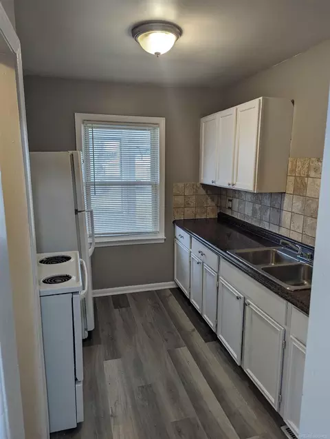 17520 Toepfer, Eastpointe, MI 48021 photo 8