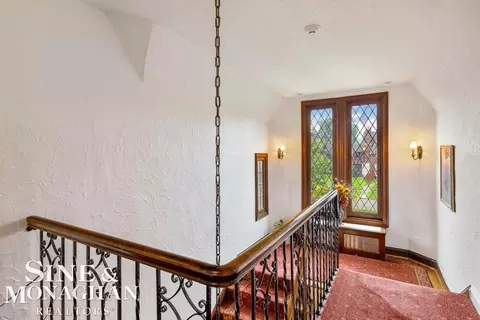 Entry Way - 808 Berkshire, Grosse Pointe, MI 48230 photo 4 of 6