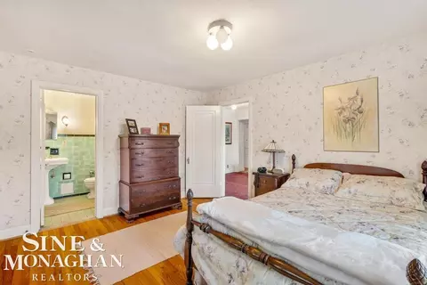 Bedroom - 808 Berkshire, Grosse Pointe, MI 48230 photo 4 of 6