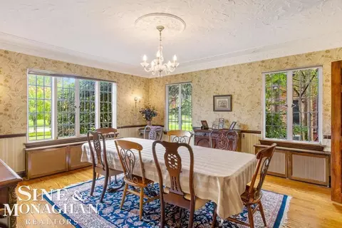 Dining - 808 Berkshire, Grosse Pointe, MI 48230 photo 1 of 2
