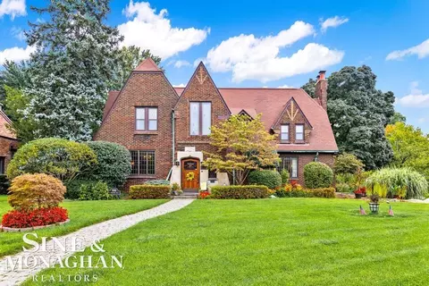 Exterior - 808 Berkshire, Grosse Pointe, MI 48230 photo 13 of 16