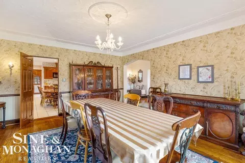 Dining - 808 Berkshire, Grosse Pointe, MI 48230 photo 2 of 2