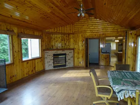 8400 Clinton, Jackson, MI 49201 photo 26
