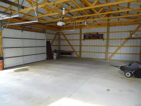 8400 Clinton, Jackson, MI 49201 photo 43