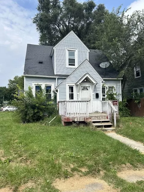 852 Simcoe, Flint, MI 48507 photo 2
