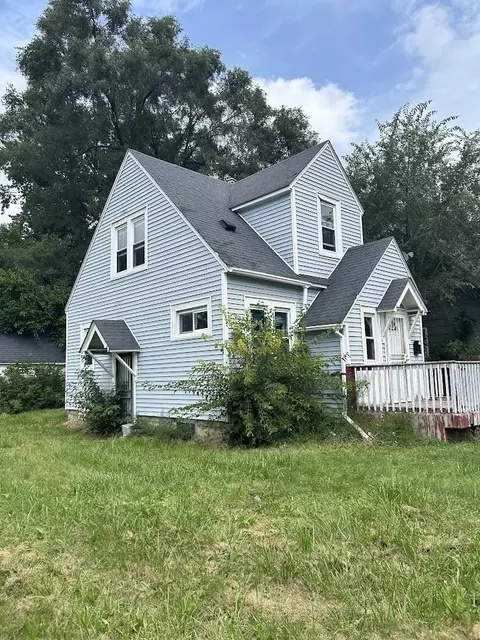 852 Simcoe, Flint, MI 48507 photo 3
