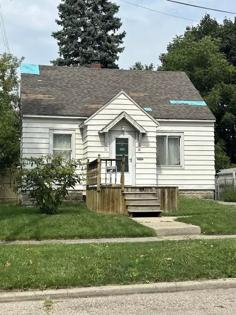 824 Simcoe, Flint, MI 48507