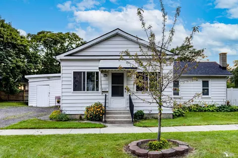 411 W 8th St, Monroe, MI 48161