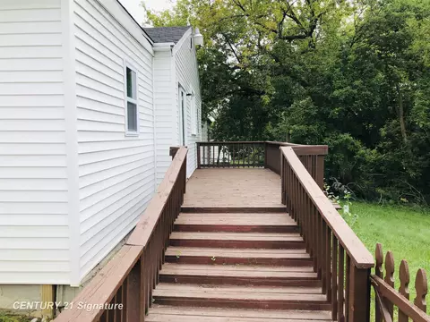 Exterior - 1540 Pound, Flint, MI 48532 photo 7 of 10