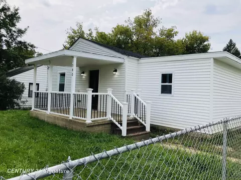 Exterior - 1540 Pound, Flint, MI 48532 photo 2 of 10
