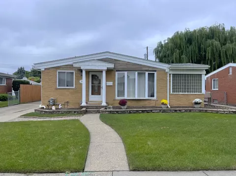 28841 Palm Bch, Warren, MI 48093