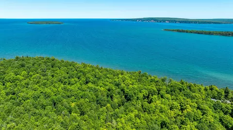 tbd Reindeer, Munising, MI 49862