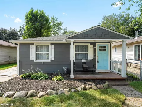 47465 Greenview, Shelby Township, MI 48317