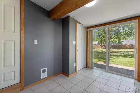 112 Bartlett, Clinton, MI 49236 photo 17