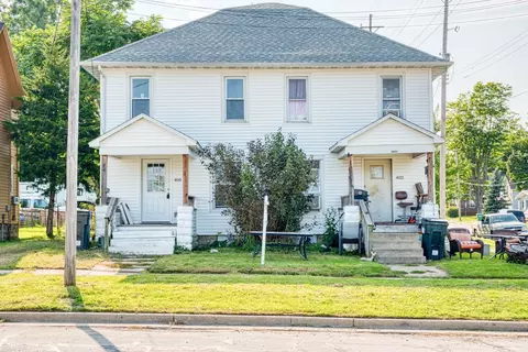 402 S Ball, Owosso, MI 48867