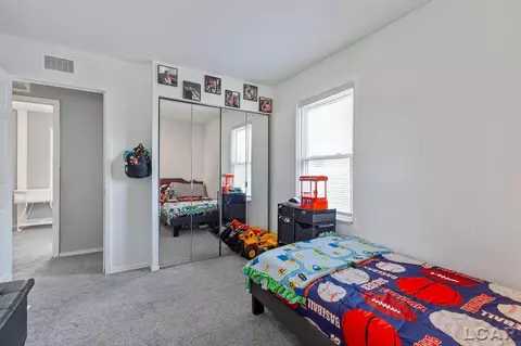 Bedroom - 1106 Willow St, Tecumseh, MI 49286 photo 4 of 6