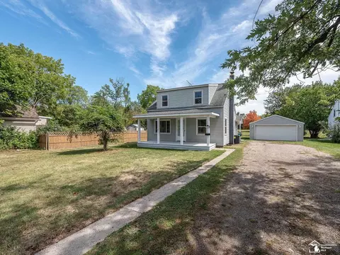 730 S S Un, Tecumseh, MI 49286