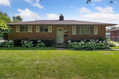 36250 Woodingham, Clinton Township, MI 48035