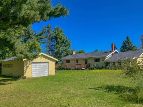 51209 Canal, Houghton, MI 49931