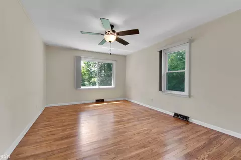 64040 Bates, New Haven, MI 48050 photo 13