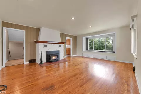 64040 Bates, New Haven, MI 48050 photo 8