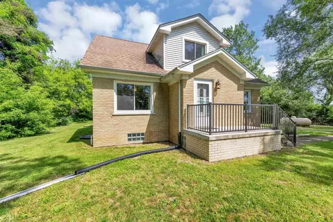 64040 Bates, New Haven, MI 48050 photo 4