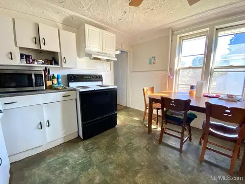 Kitchen - 120 Bancroft, Ishpeming, MI 49849 photo 1 of 2