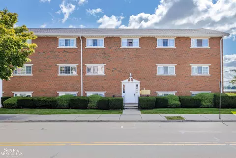 175 S Water, Marine City, MI 48039