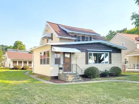 708 Hamilton, Kingsford, MI 49802
