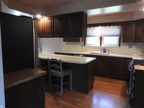 Kitchen - 7353 Trumble, Saint Clair, MI 48079 photo 2 of 3