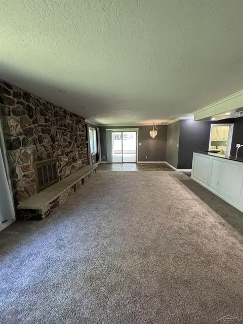 Living - 14844 Boswell, Hemlock, MI 48626 photo 1 of 1